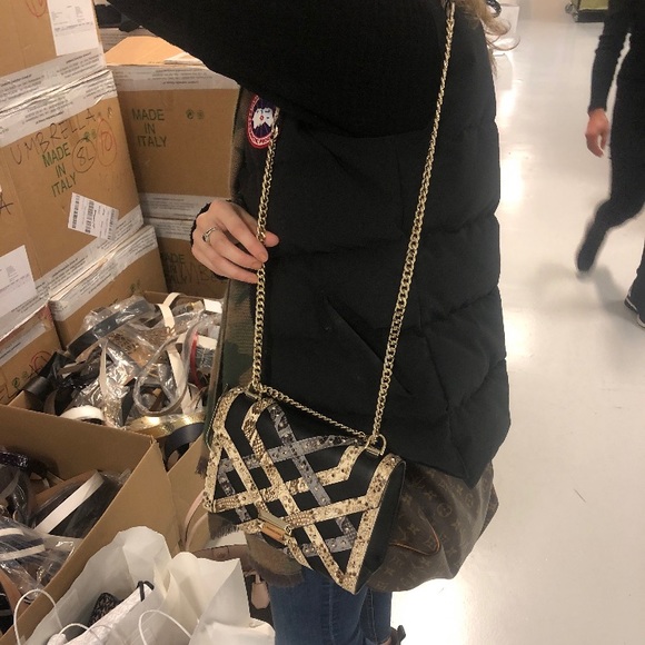 Brand new Michael Kors Purse - Picture 5 of 5